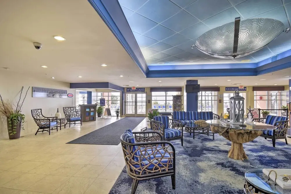 Luxury Oceanfront Condo in NMB w/ Resort Amenities