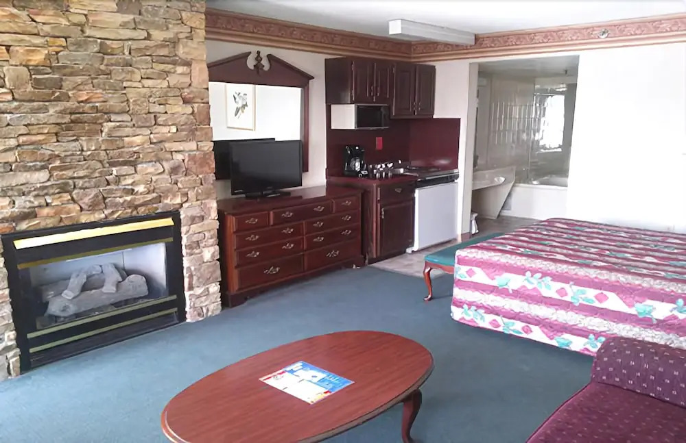 Riverside Motor Lodge - Pigeon Forge