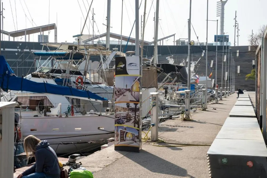 Boat Accommodations Barcelona