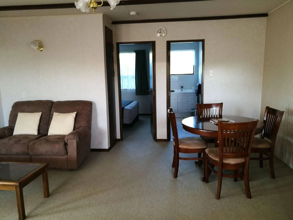 Hacienda Motel