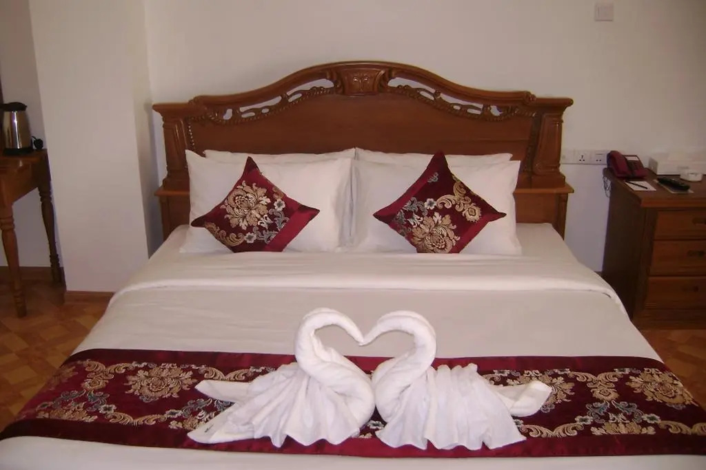 Famous Parami Hotel