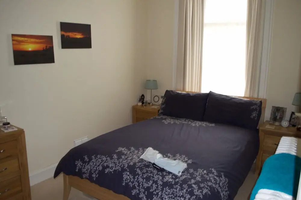 South Edinburgh 3 Bedroom Apartment With Garden