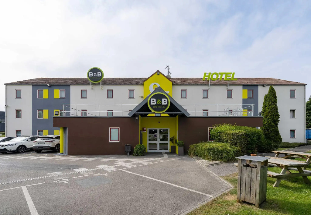 B&B HOTEL Calais Centre St Pierre
