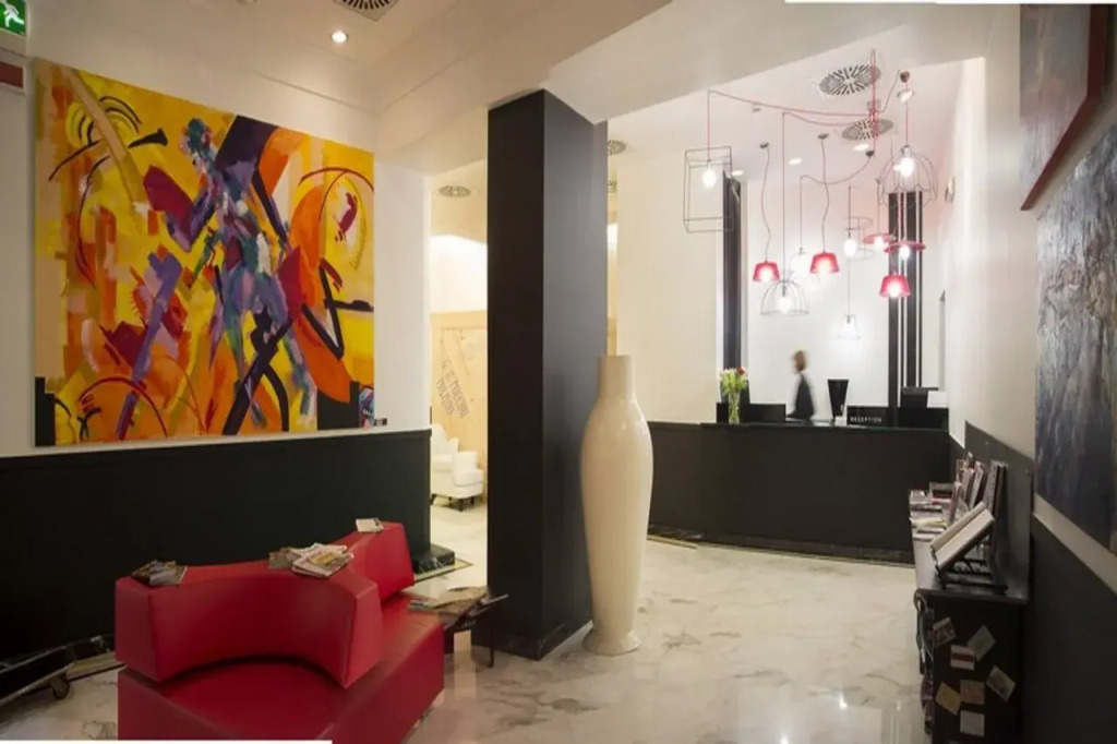Puccini Hotel Milan, Tapestry Collection By Hilton