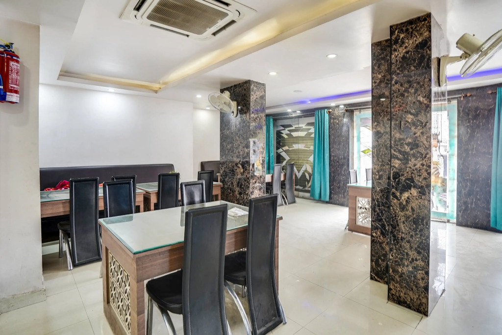 Super Townhouse Butler Road Near Maripur Chowk