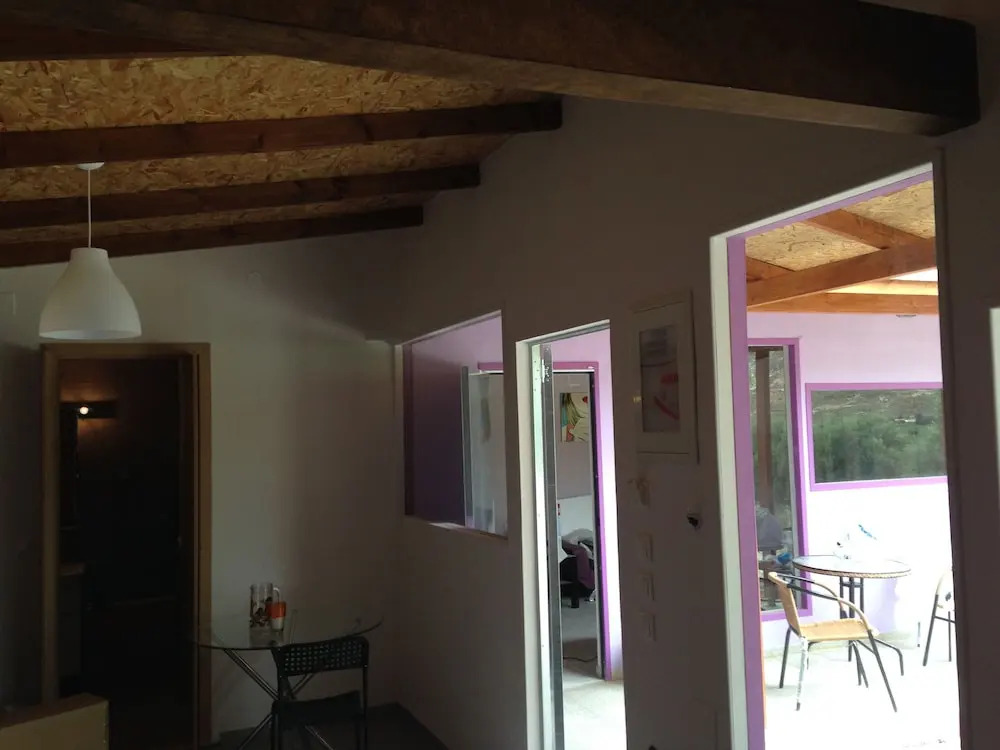 New and Colorful Studio Near Airport and Beach in Heraklion