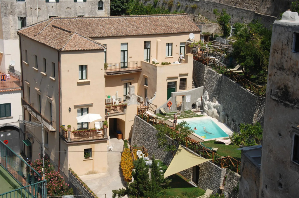 Amalfi Resort