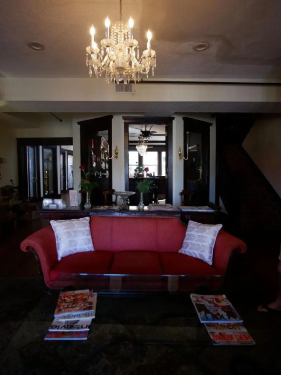 The DeLand Hotel