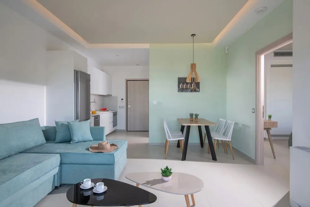 Chrisanthi Villas