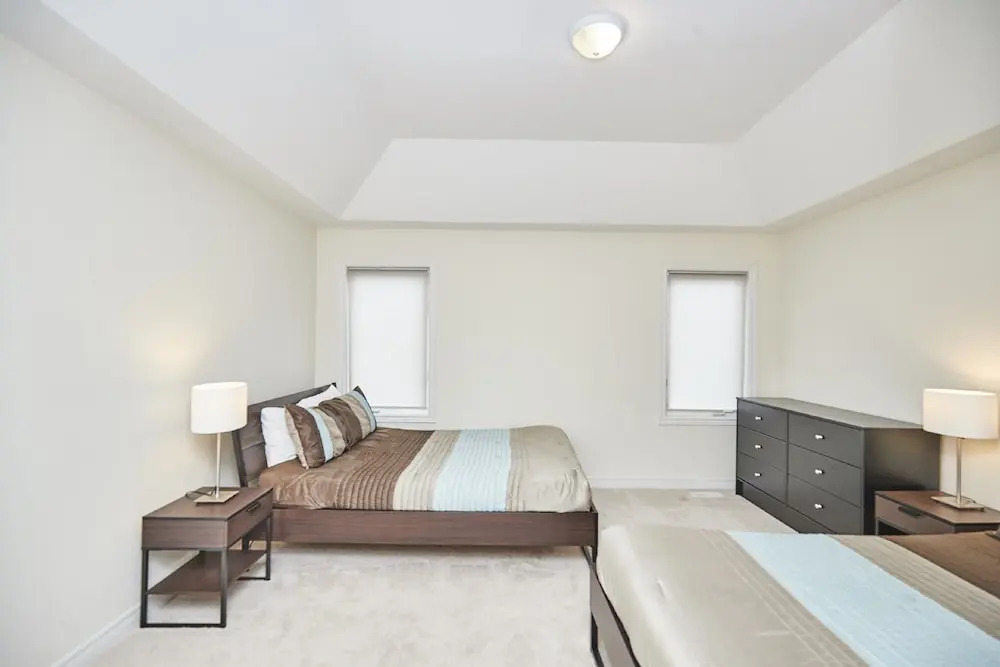 VIP Niagara Retreat