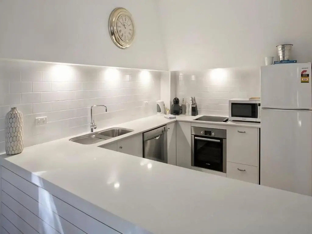 Little Cove Townhouse 2 Pandanus Street 14
