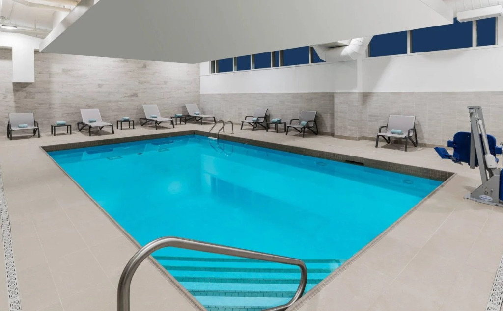 Courtyard by Marriott Burlington-Oakville
