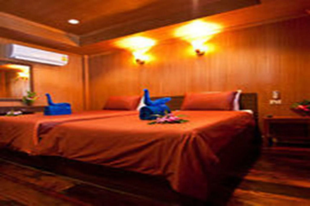 Lipe Power Beach Resort