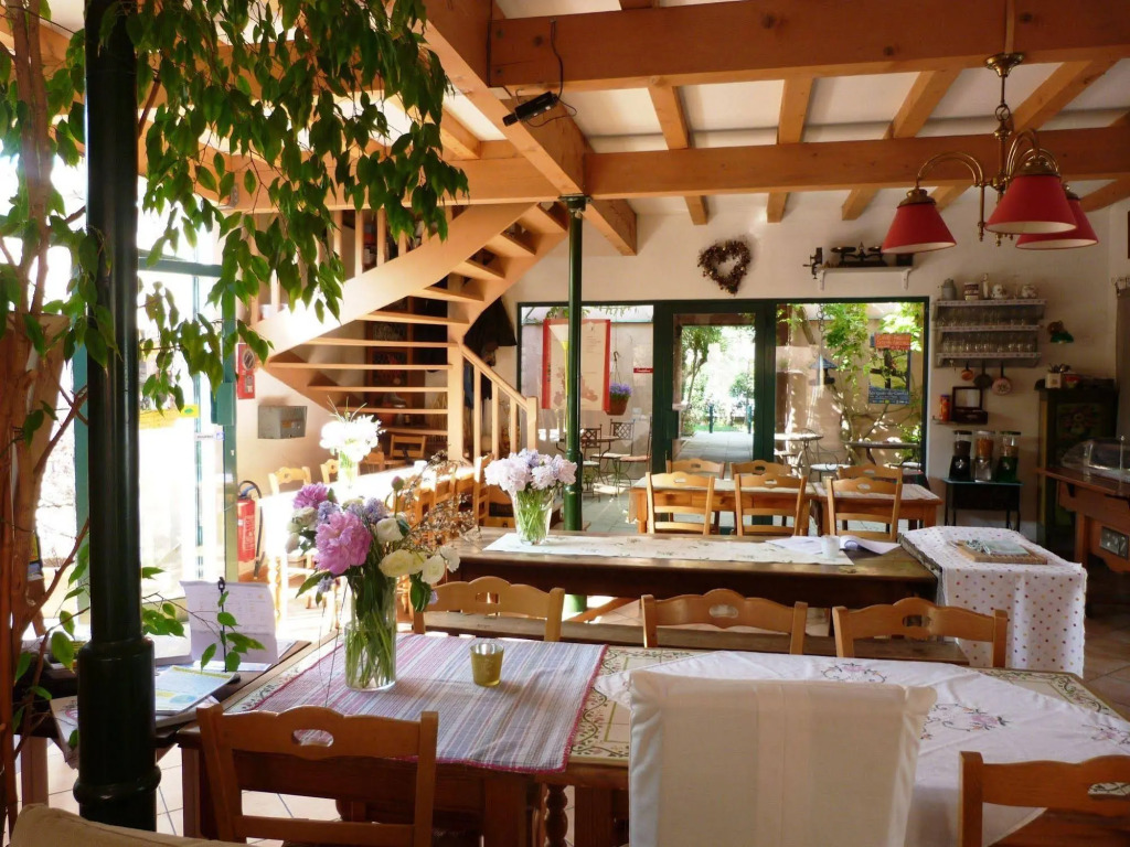 Vert Hôtel