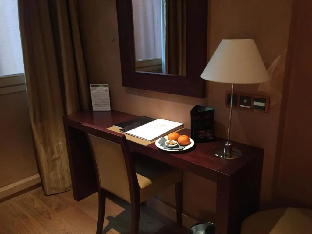 Hotel & Restaurants - Maison Chabran