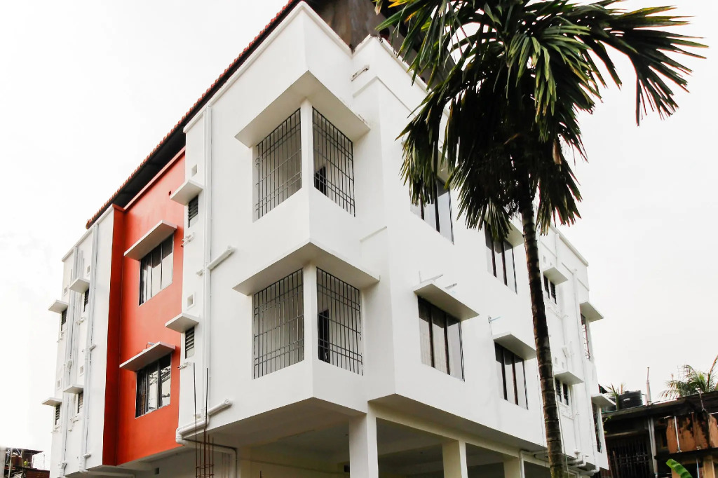 Collection O 36138 Aditya Guest House 1