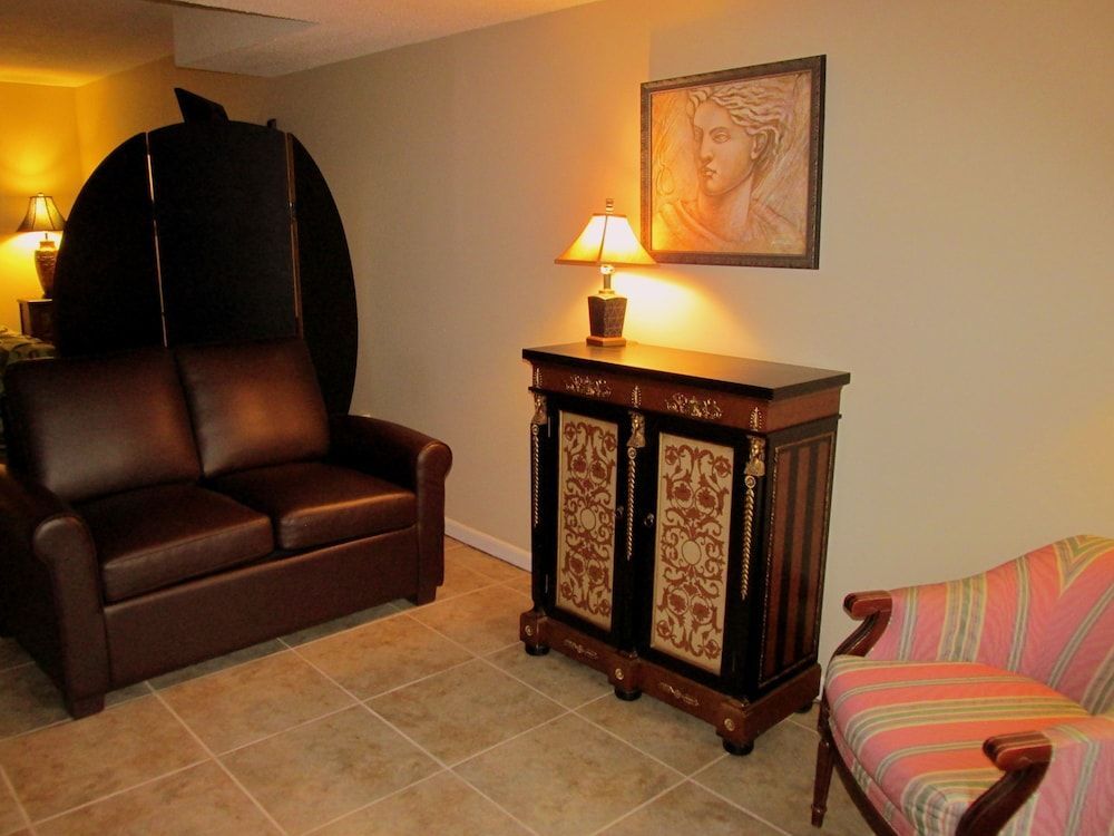 Brydan Suites