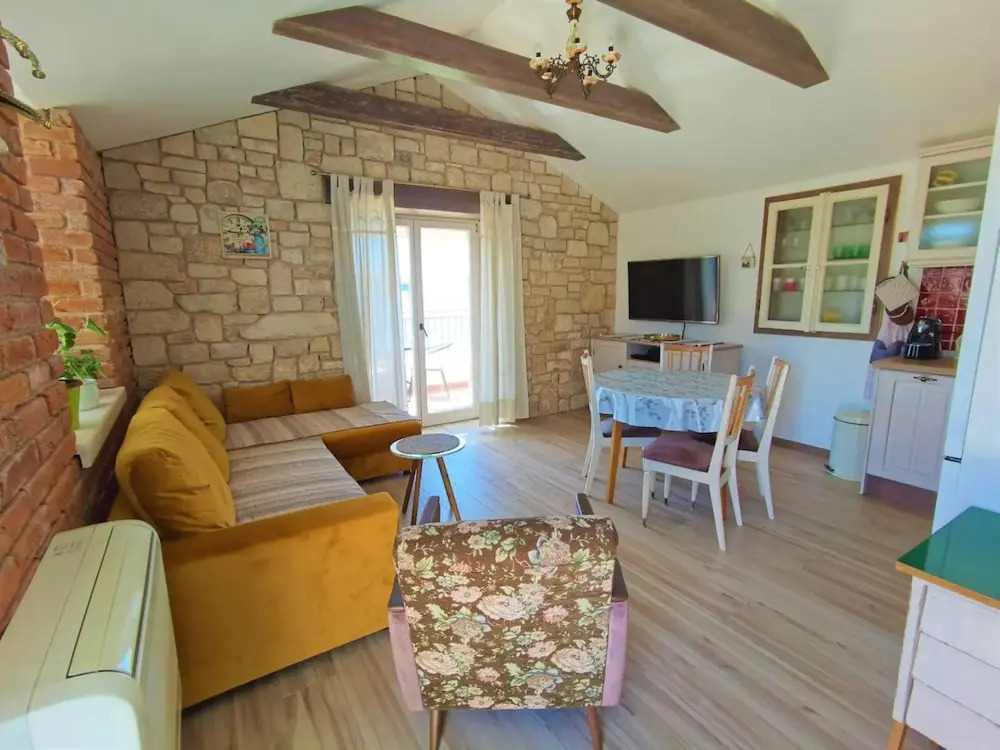 Apartments Balatura