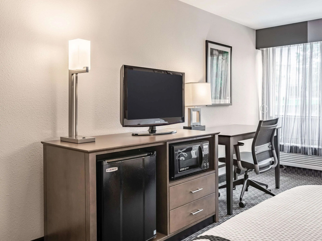 La Quinta by Wyndham Salem NH