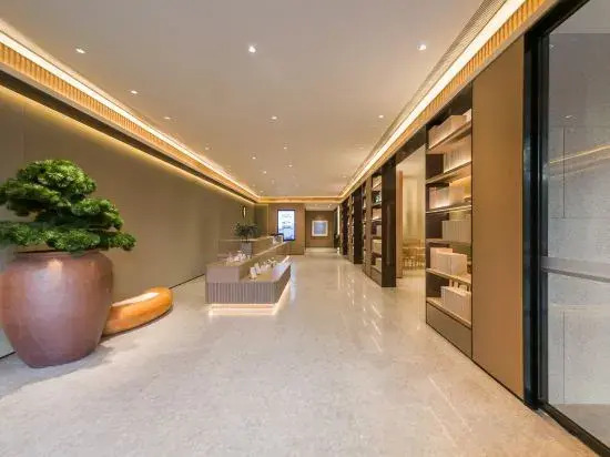 JI Hotel (Shanghai Zhonggu Hongqiao Vanke Red Life Plaza)