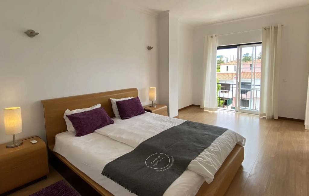 Globo by Check-in Portugal