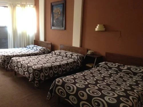 Hotel Versalles
