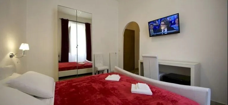 Sopi Vatican Suite Apartment
