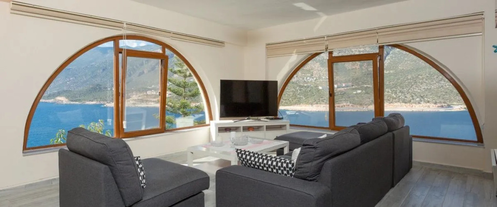 Villa Phellos