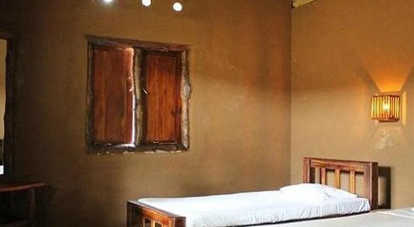 Elephant paradise Safari lodge