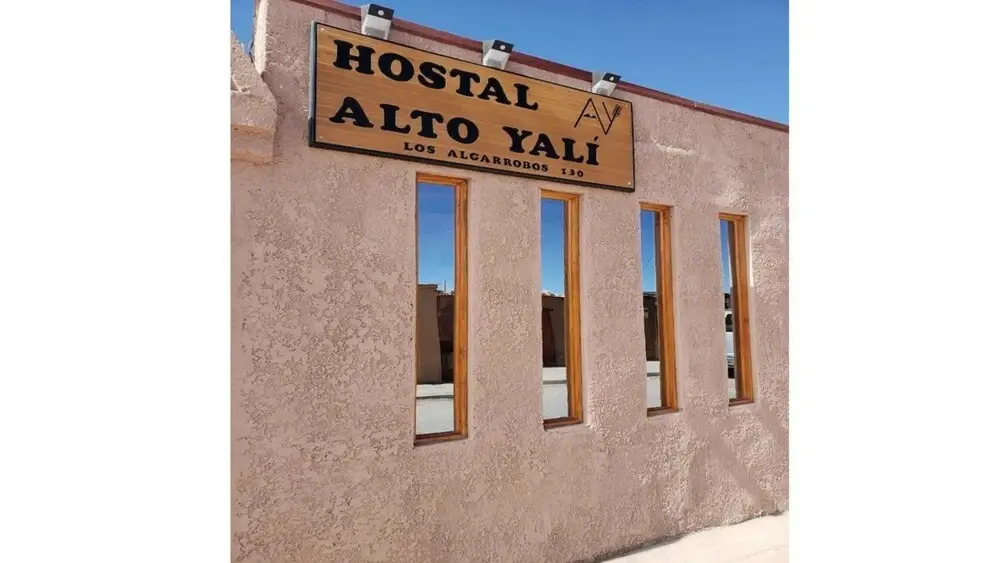 Hostal Alto Yali