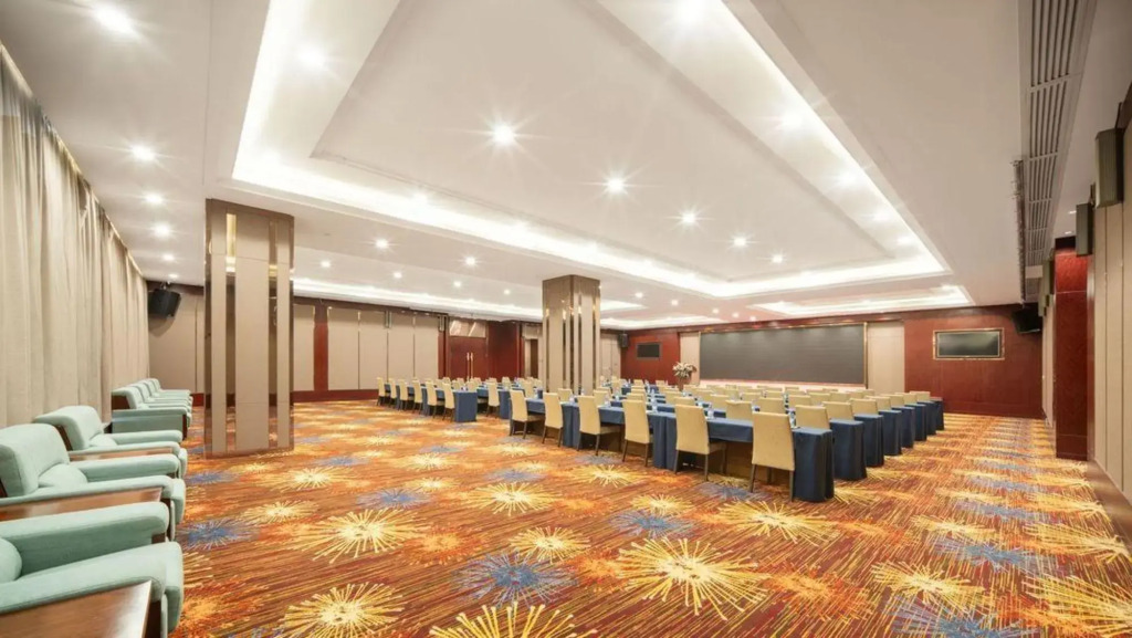 Walston International Hotel