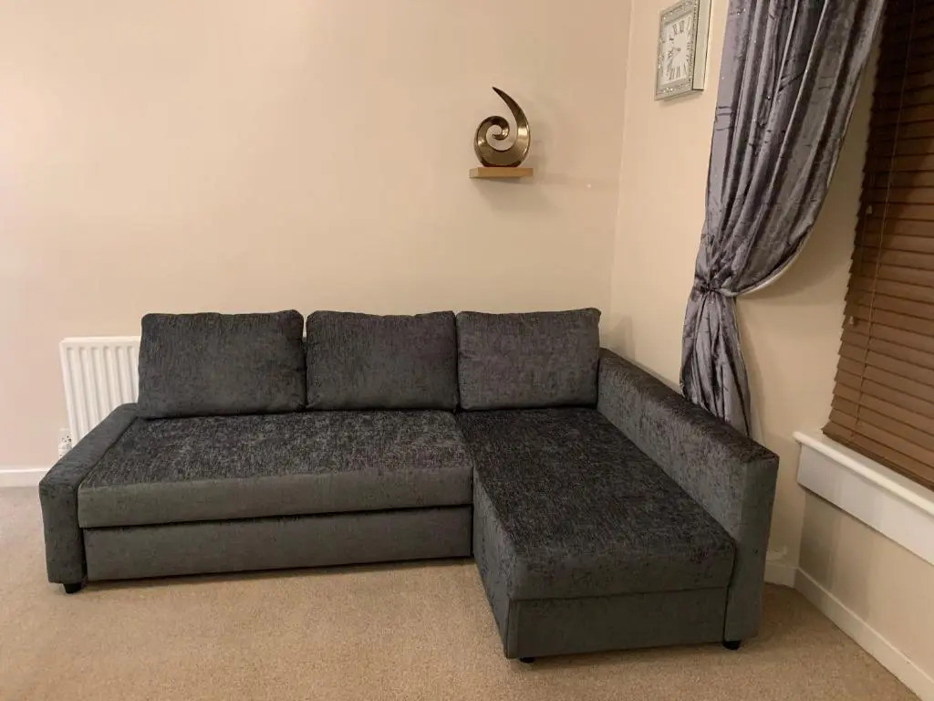 Dunfermline GF flat, 5 min walk to Train St. and High St.