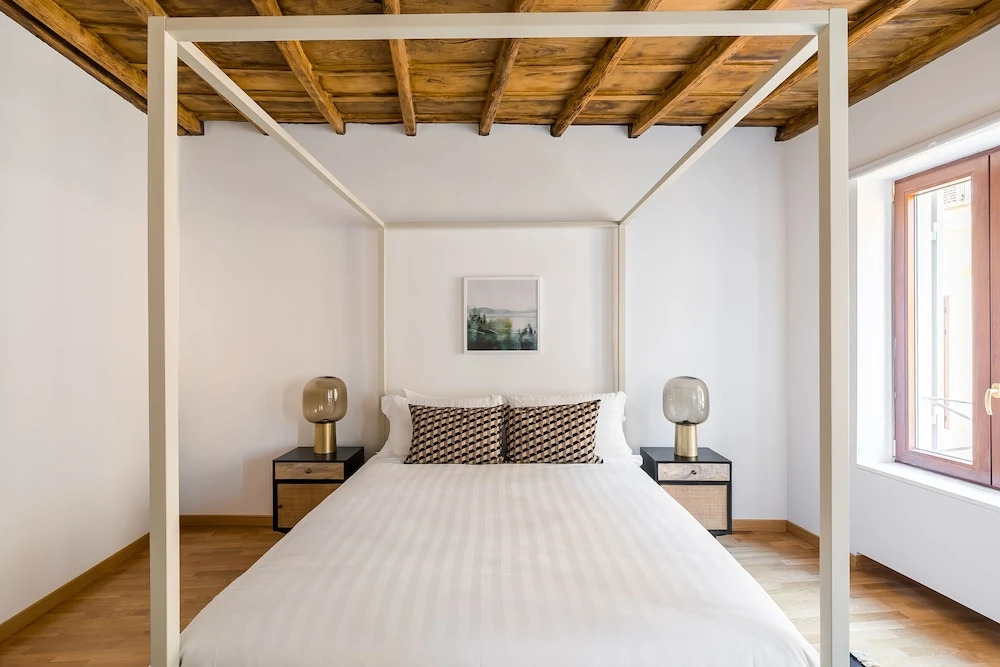 Sonder — Colosseo Suites