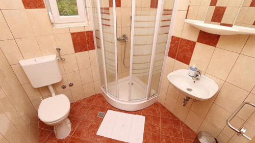 Holiday house Sandra - with pool : Makarska. Riviera Makarska