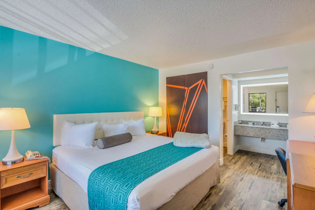 Отель Rodeway Inn