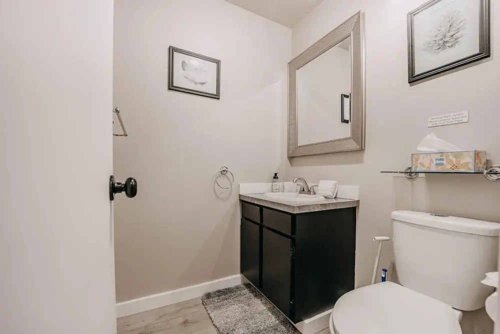 Snowater Condo 45sw With a Media Room