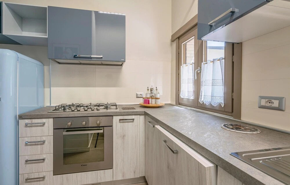 Stunning Home In Orte