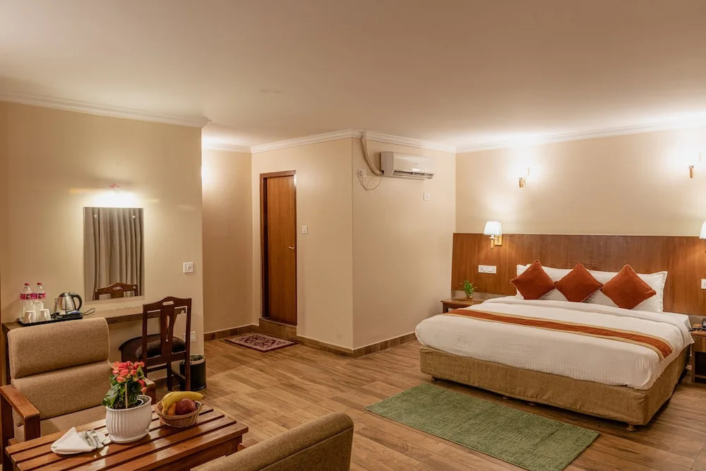 Hotel Fewa Camp