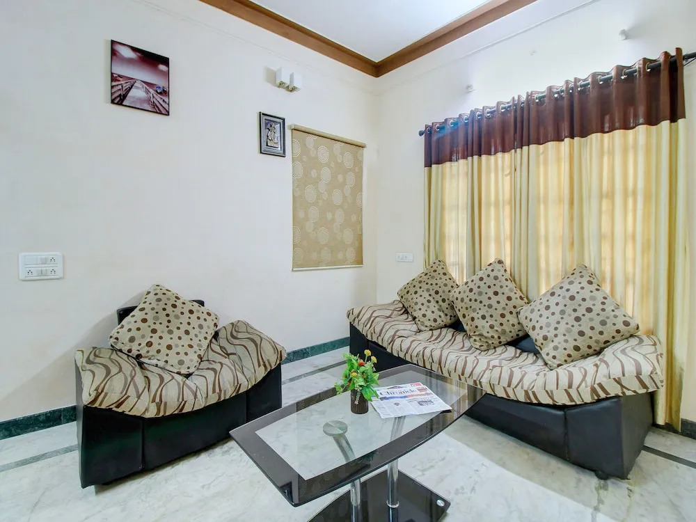 OYO 8508 Heritage Residency
