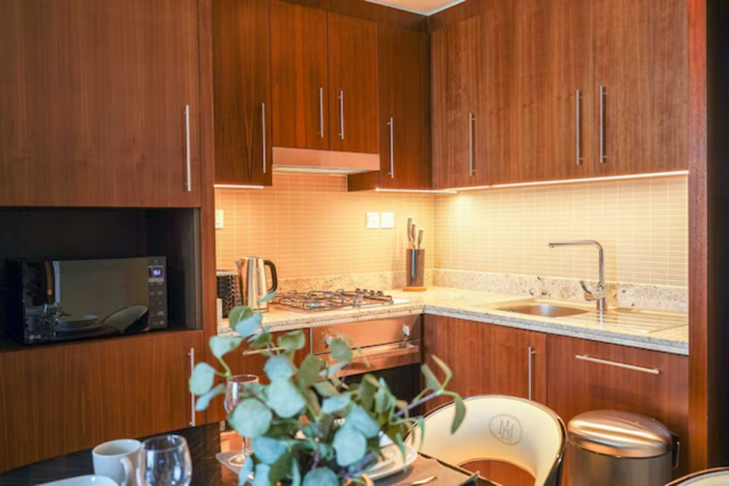 Oyo 1321 Home Bp Downtown 1 Bhk Burj Khalifa View