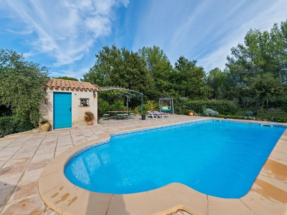Modern Holiday Home With Private Pool