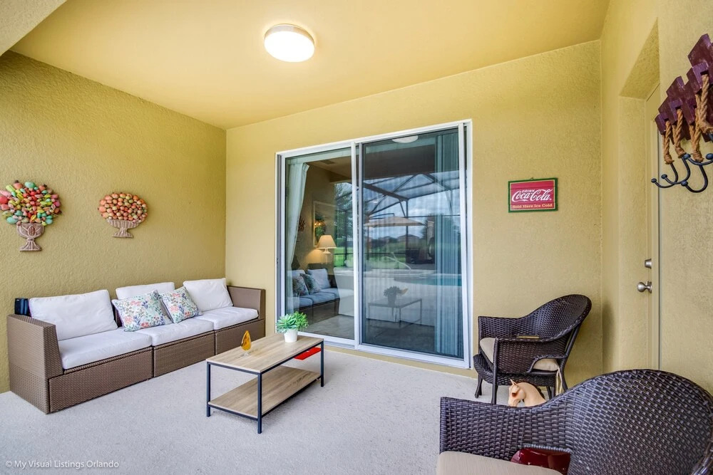 Solterra - 4167 Oaktree Drive