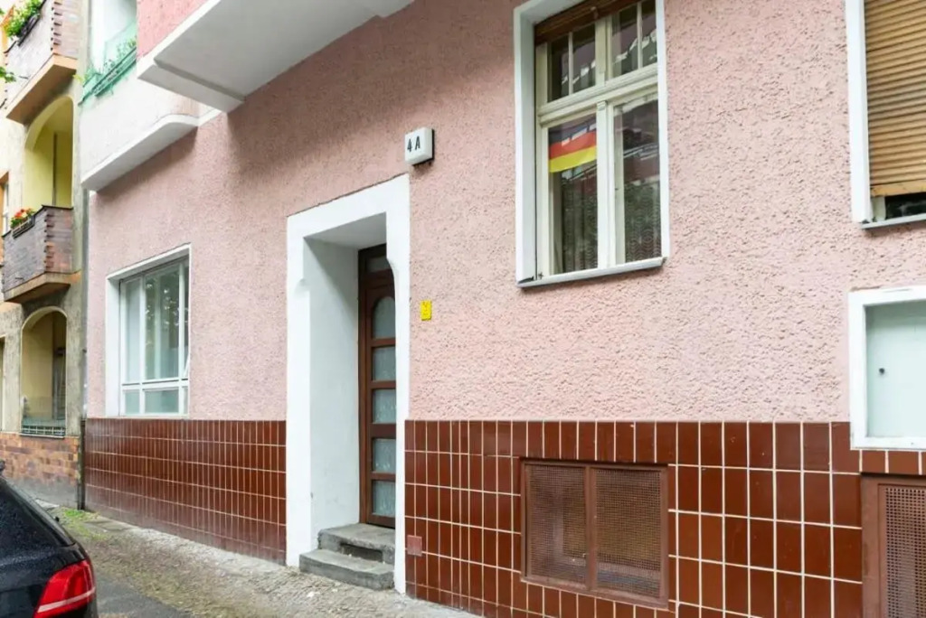 Cozy 2 room apartment next to Hermannstraße