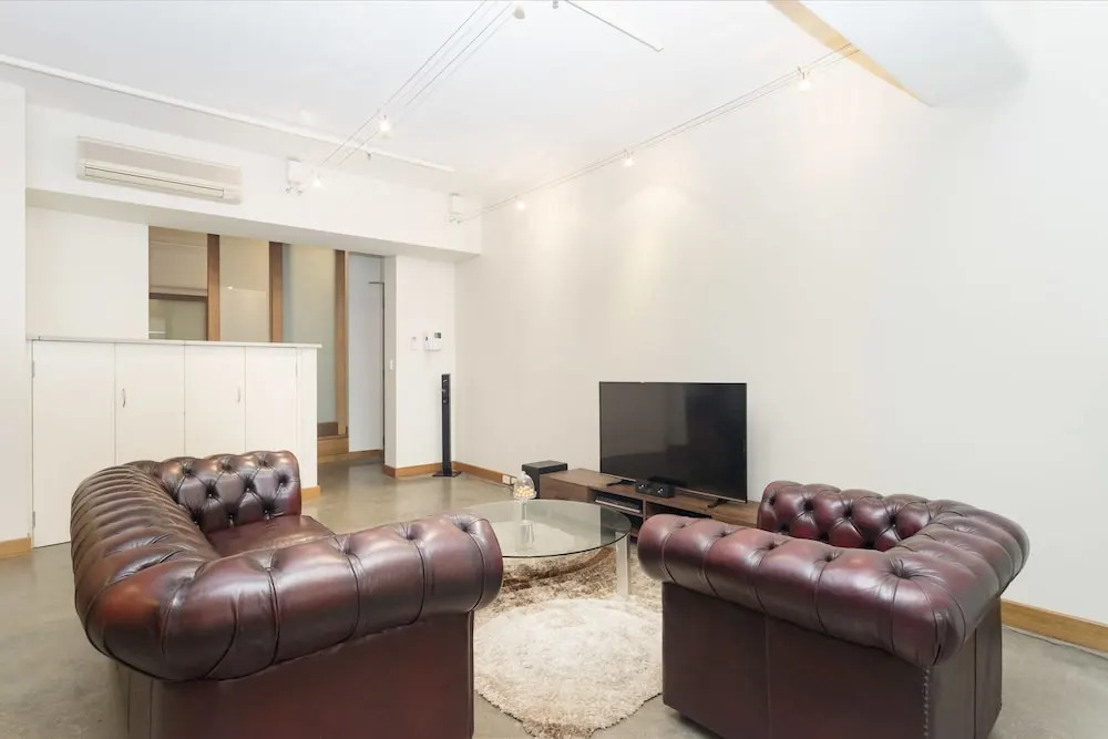 Upscale Polished King Street Suite