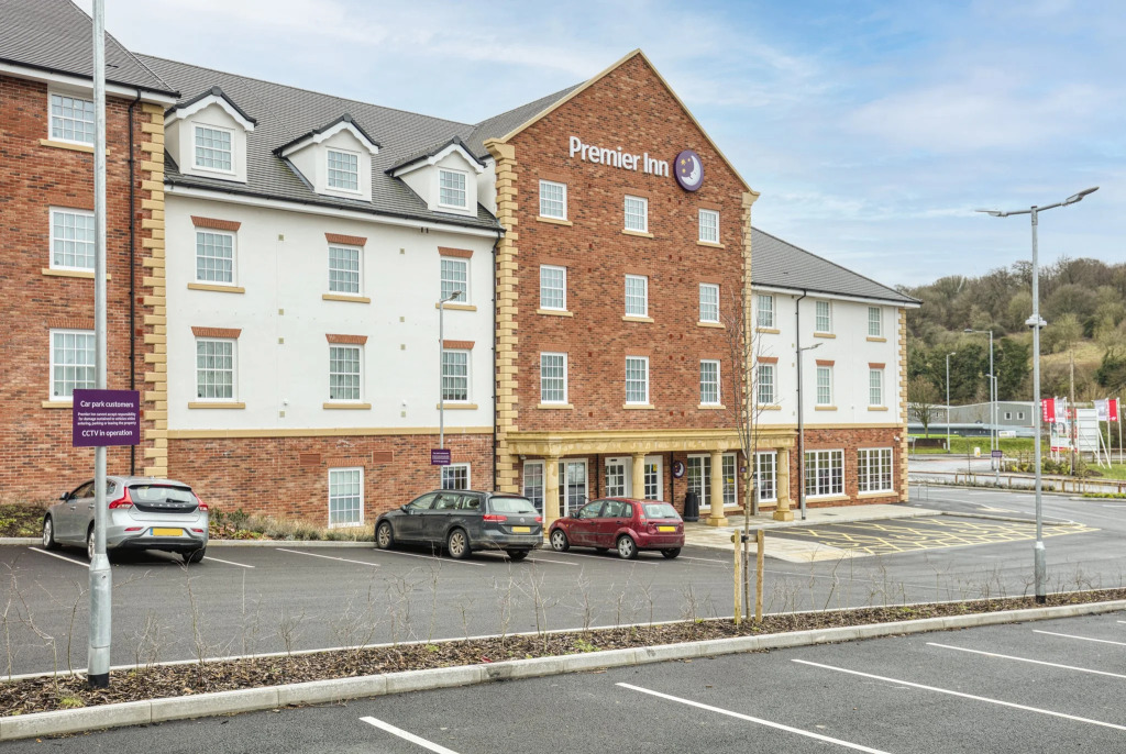 Premier Inn Marlborough Hotel