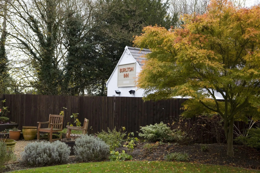 Burlton Inn