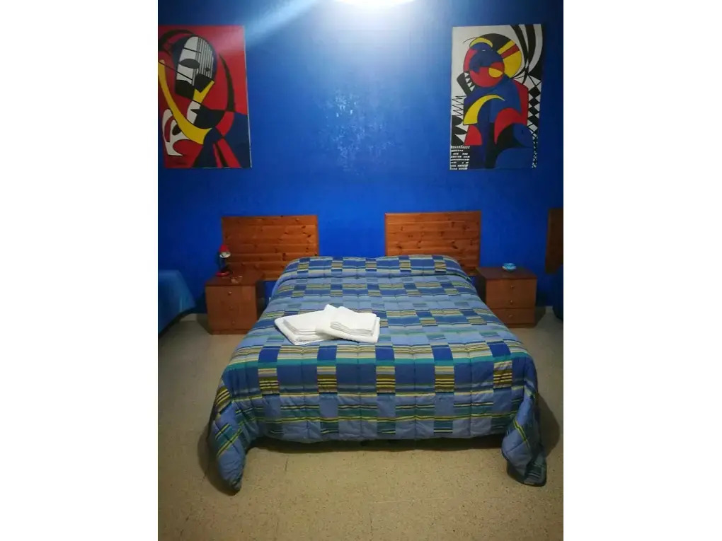 Seven Rooms