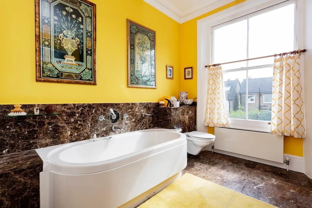Veeve - Hampstead Victorian