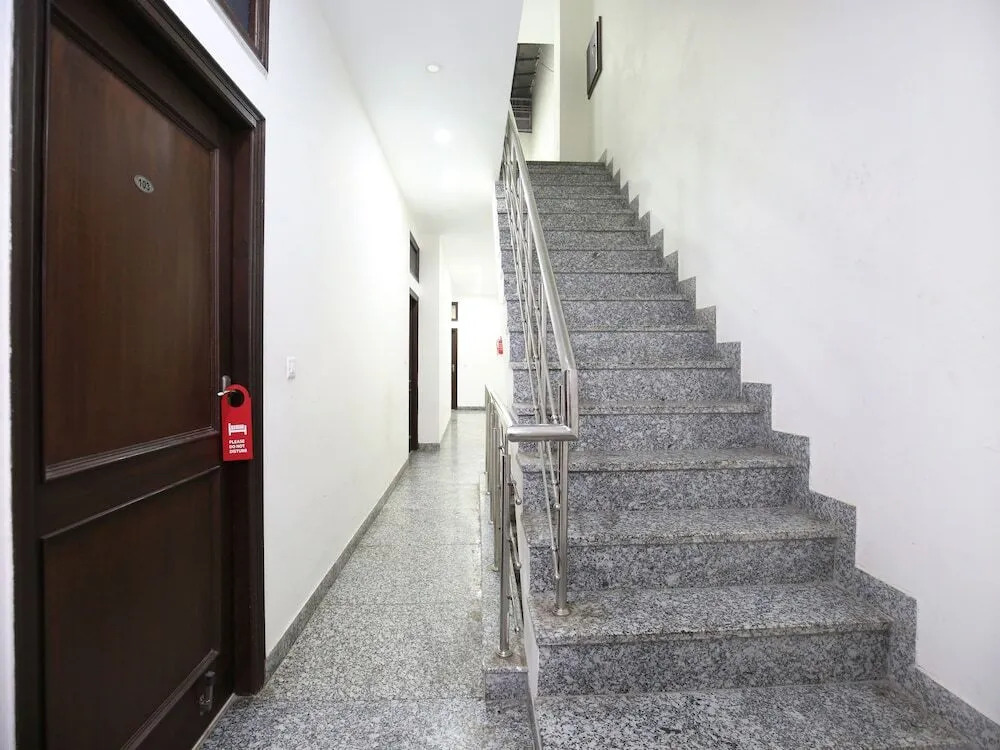 New DK Palace by OYO Rooms