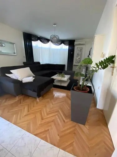 Apartment Meri